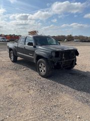 2010 Toyota Tacoma Base V6 - Exterior Front Right Corner Image